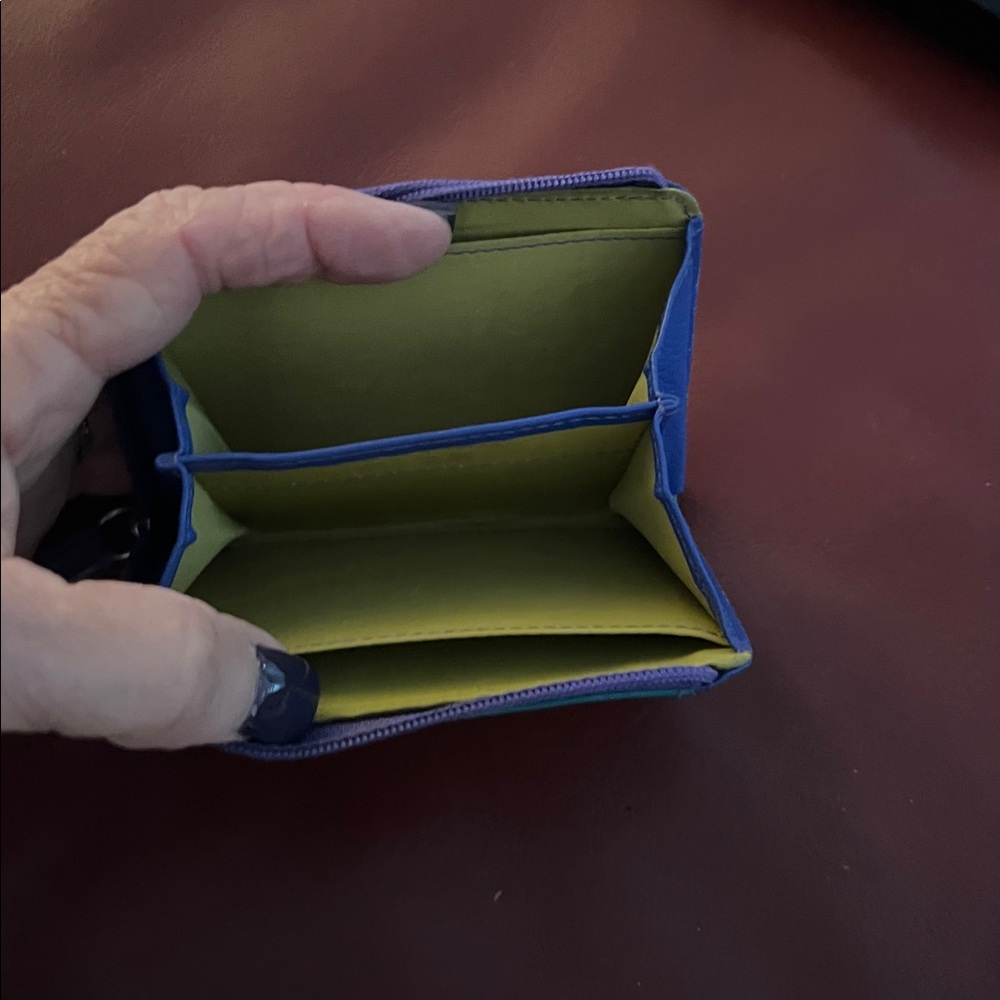Colorful card holder - Picture 3 of 7